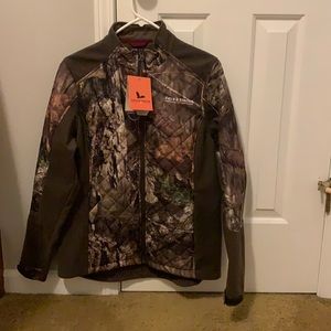 Women’s Field & Stream camouflage jacket (new)